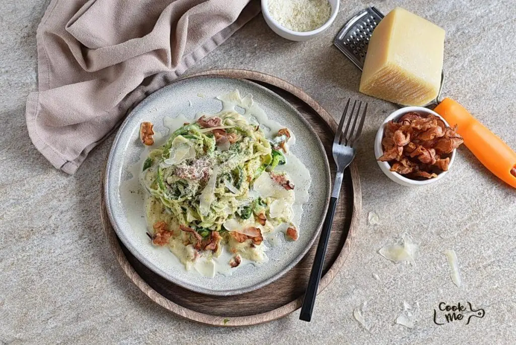 Keto Zoodle Alfredo with Bacon