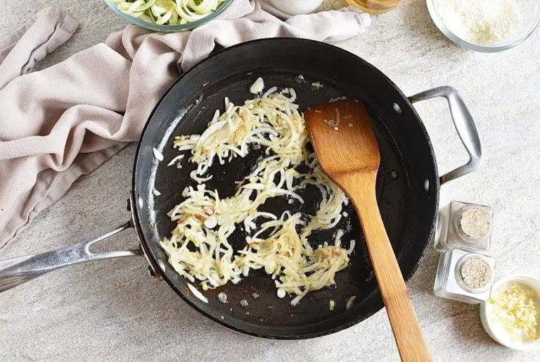 Step 2 - Keto Zoodle Alfredo with Bacon
