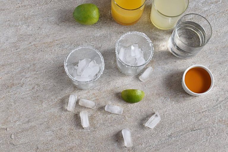 Step 1 - Skinny Margarita