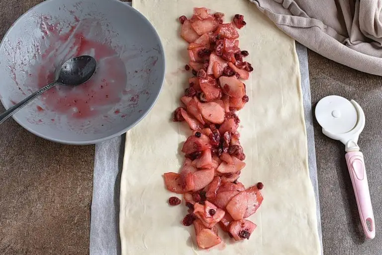 Step 6 - Apple Danish Braid