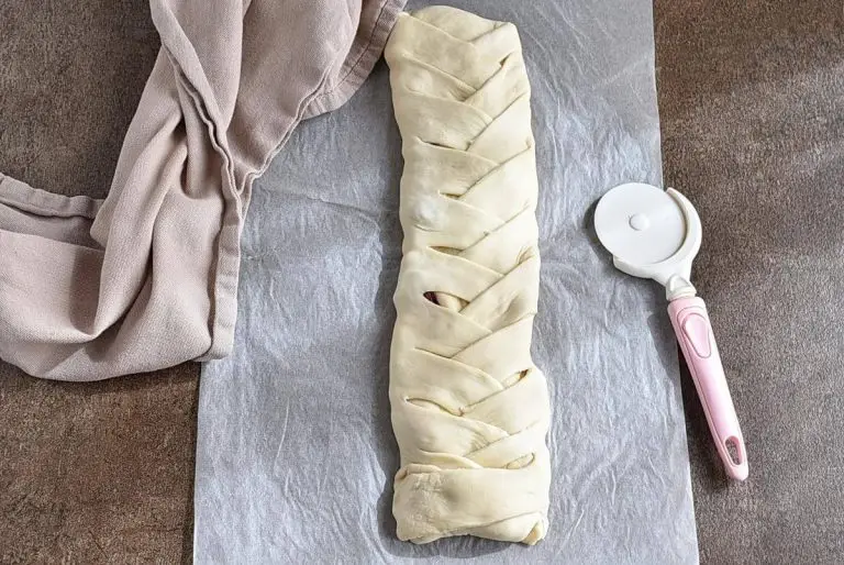 Step 8 - Apple Danish Braid