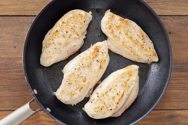 Step 4 - Chicken with Onion Tomato Sauce
