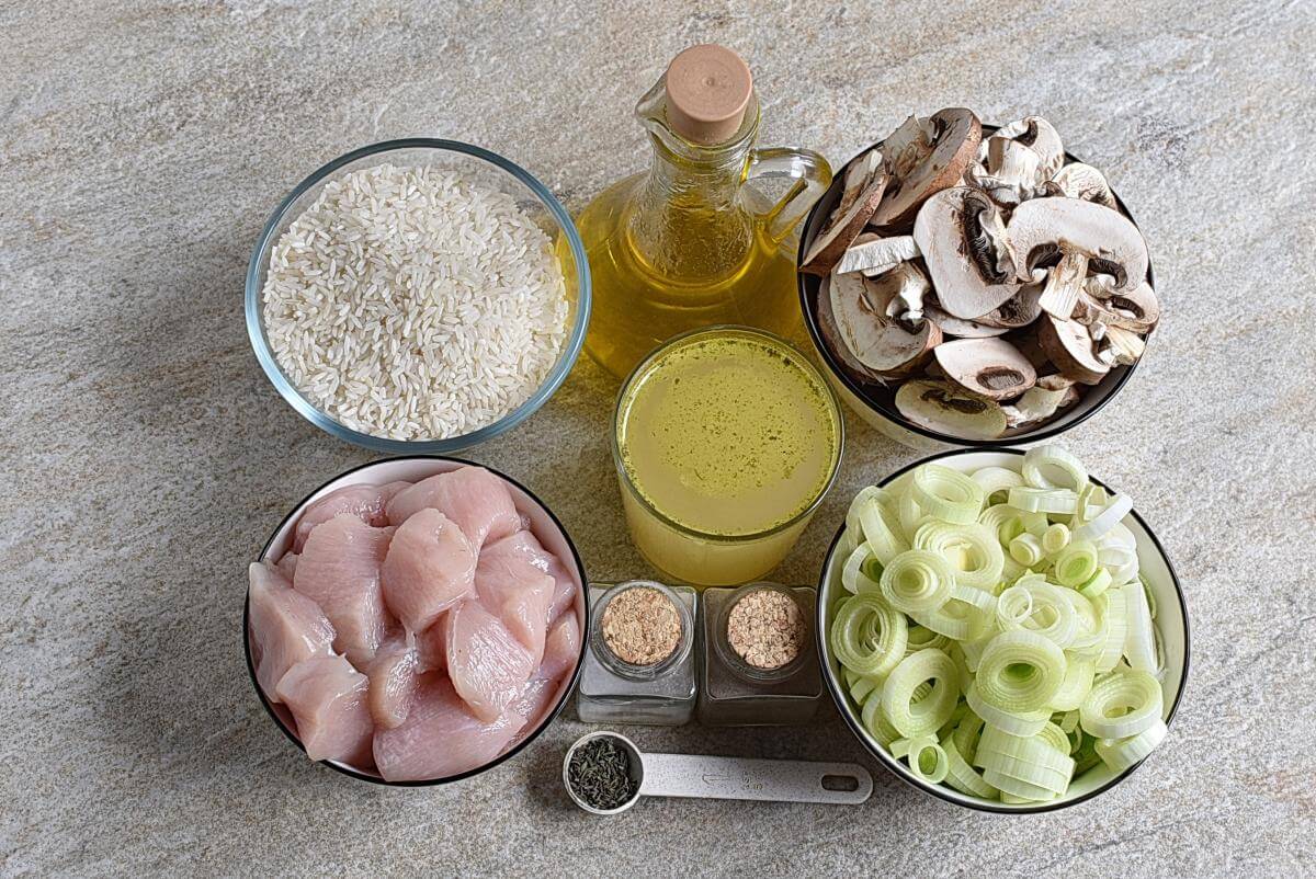 Ingridiens for Chicken with Rice, Leeks and Mushrooms