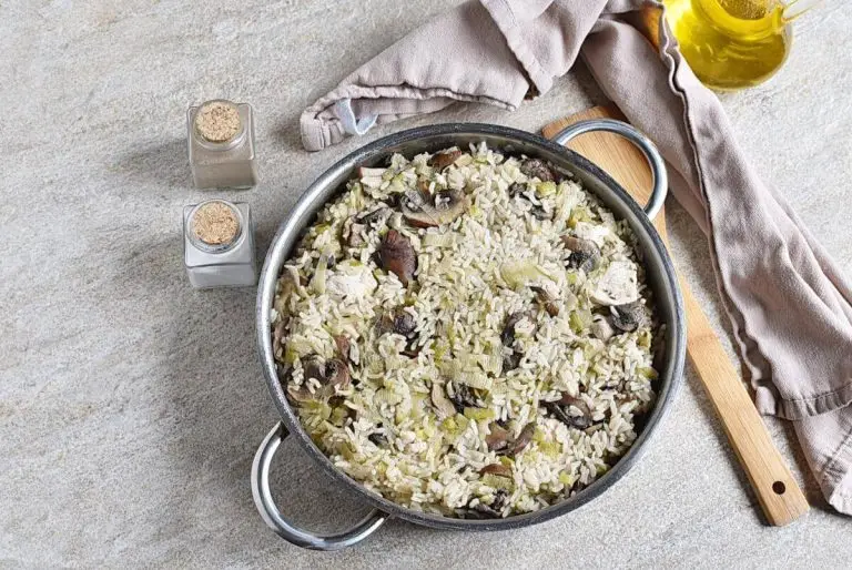 Step 3 - Chicken with Rice, Leeks and Mushrooms