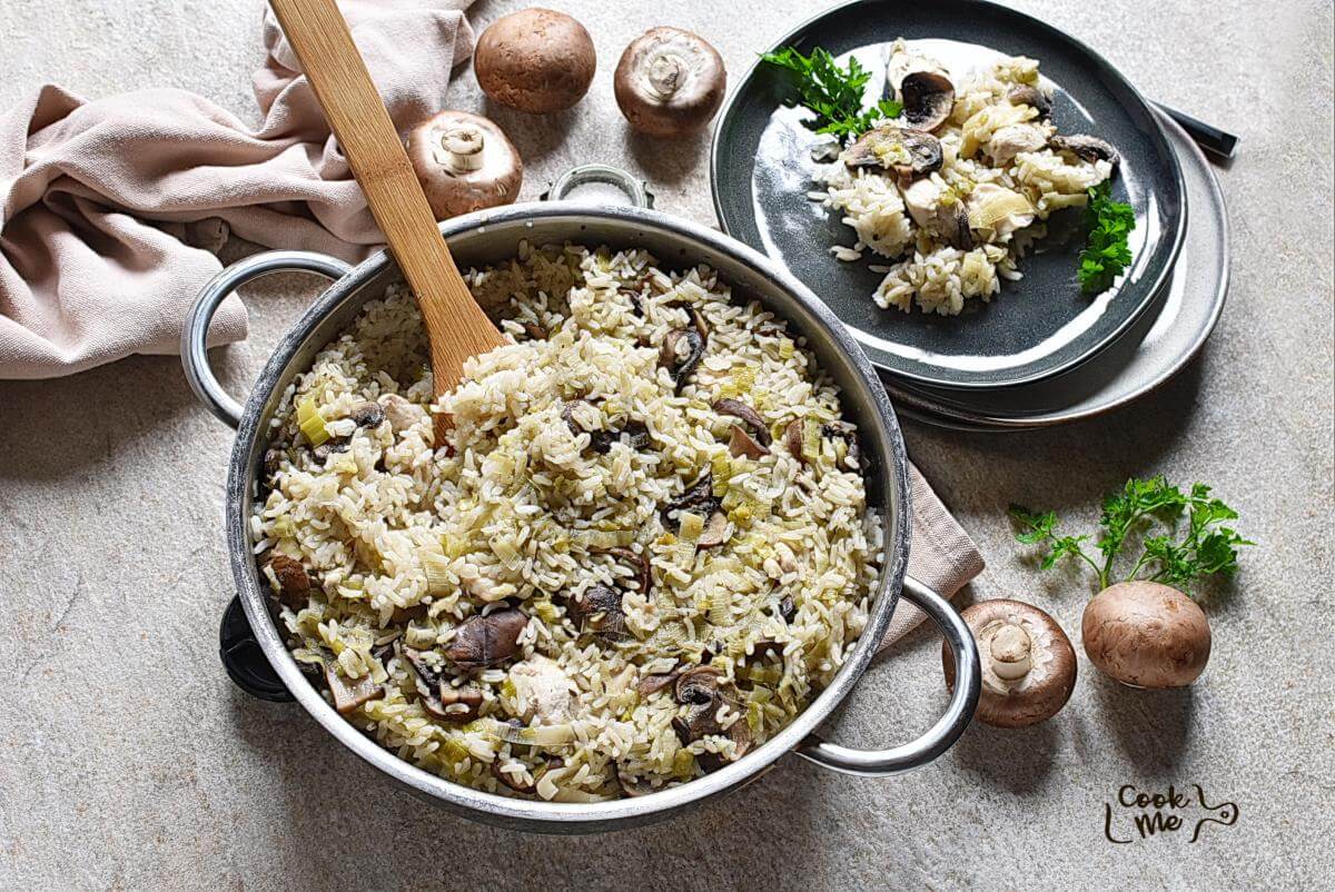Chicken with Rice, Leeks and Mushrooms