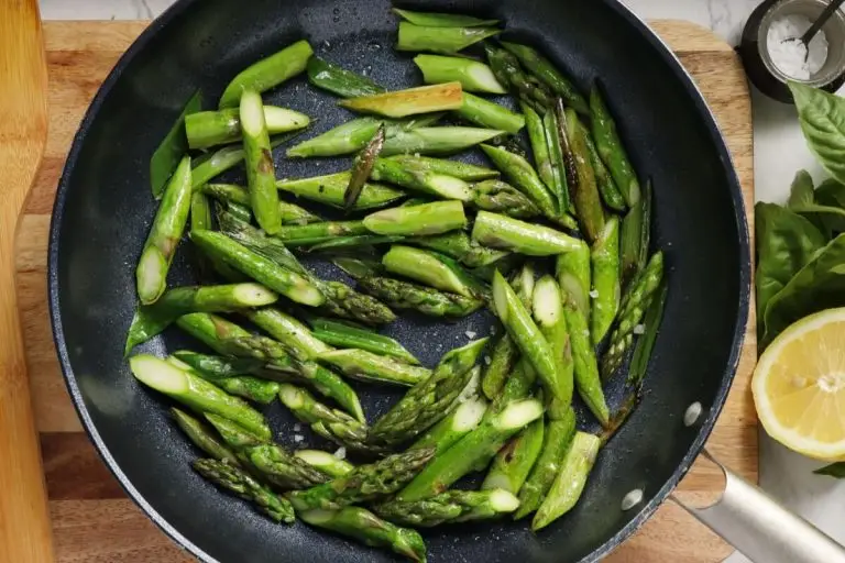 Step 2 - Pasta with Asparagus & Buffalo Mozzarella