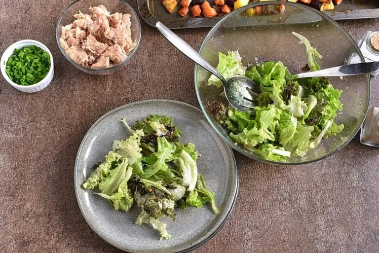 Step 5 - Salmon & Roasted Vegetable Salad