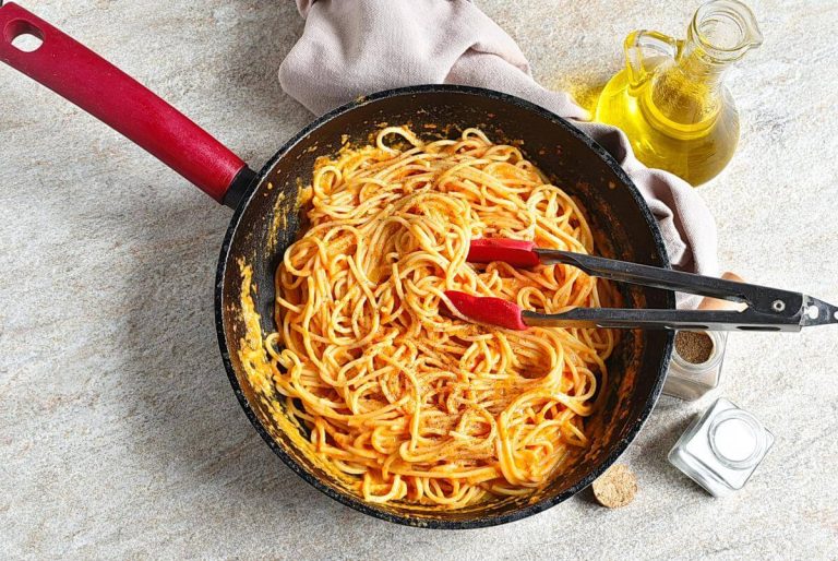 Step 9 - Vegan Roasted Red Pepper Pasta