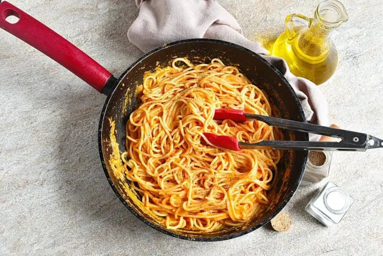 Step 9 - Vegan Roasted Red Pepper Pasta