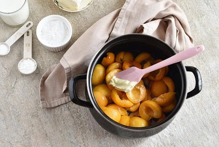 Step 3 - Fresh Apricot Cobbler