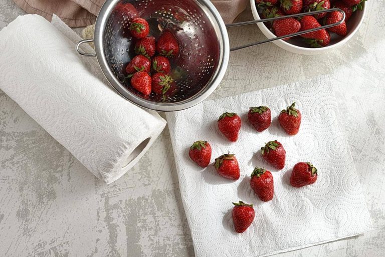 Step 1 - Chocolate Covered Strawberries