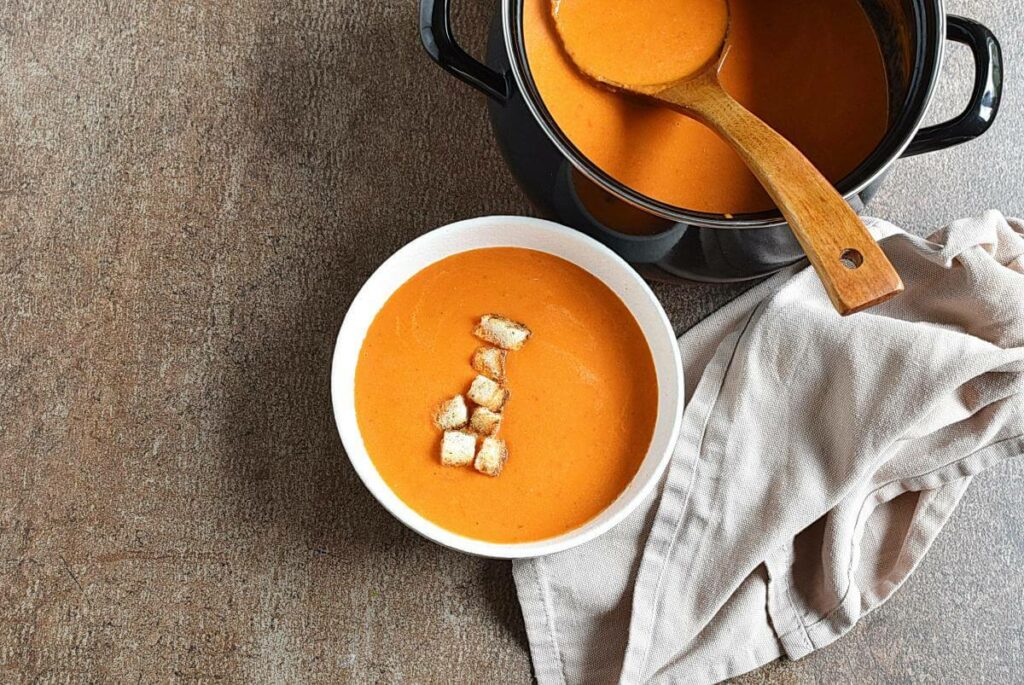 How to serve Creamy Tomato Soup with Buttery Croutons