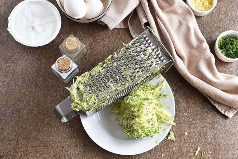 Step 1 - Low-Carb Zucchini Roll