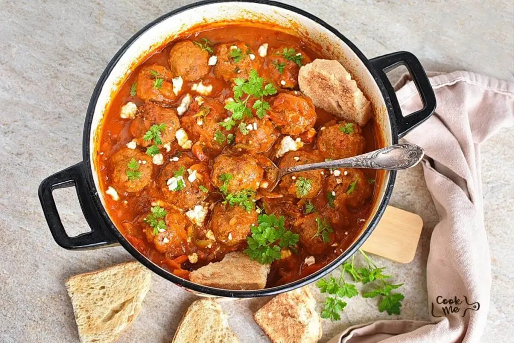 Meatball Shakshuka