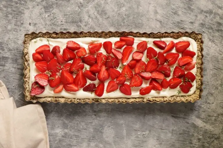 Step 6 - Skinny No-Bake Strawberry Cheesecake Tart