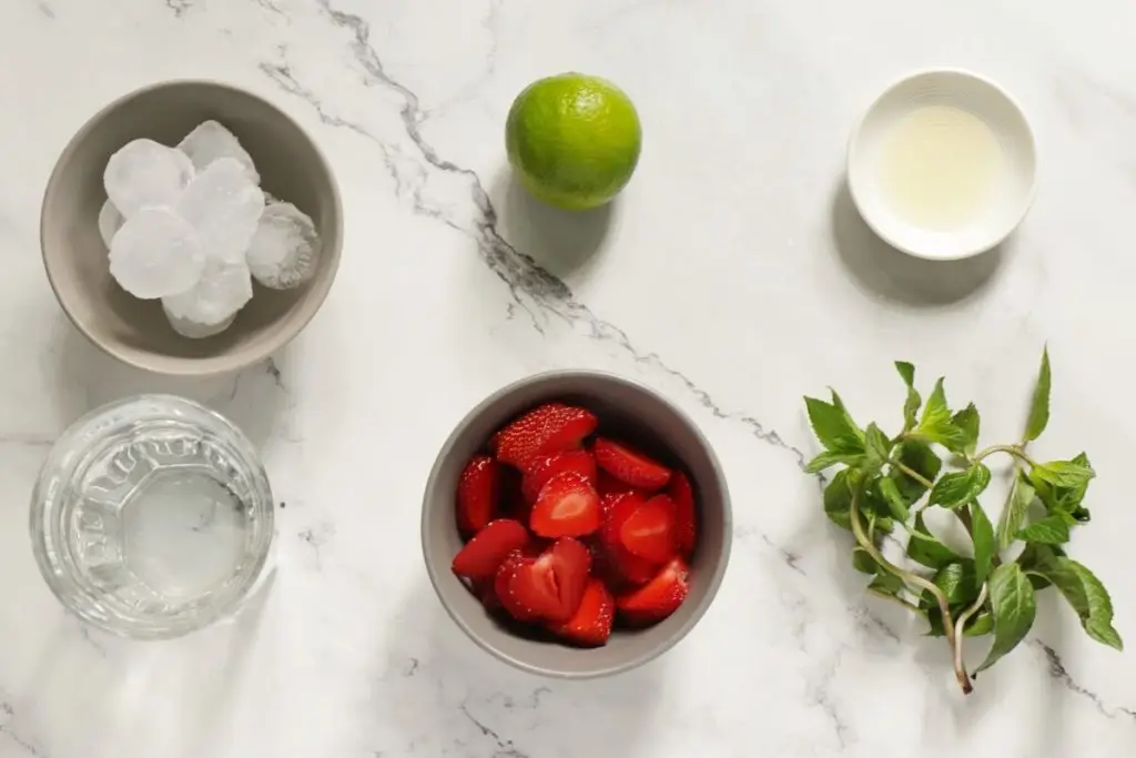 Ingredients for Virgin Strawberry Mojito