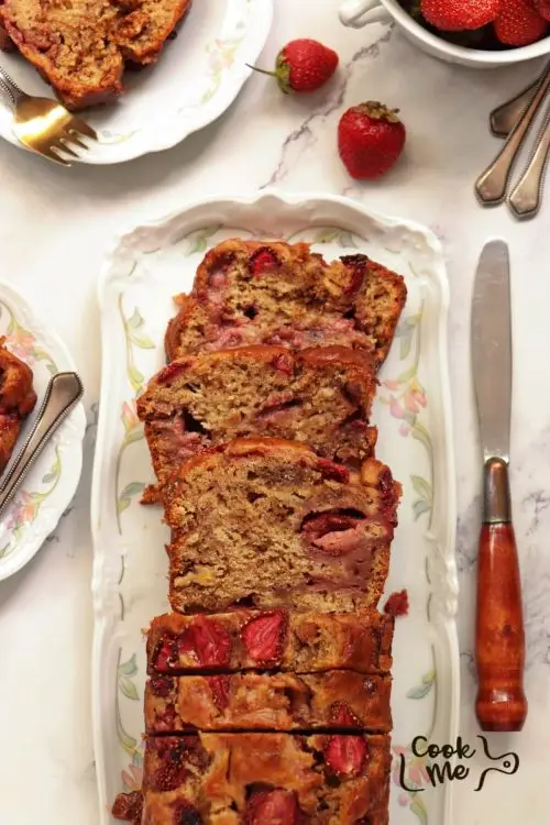 Easy Strawberry Banana Bread
