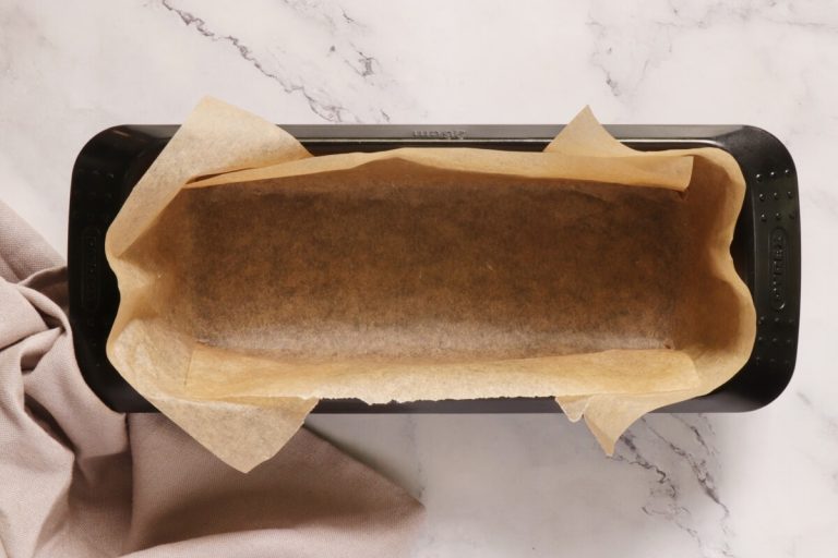Step 1 - Easy Strawberry Banana Bread