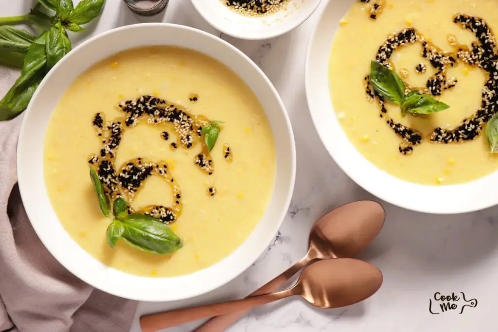 Easy 5-Ingredient Corn Soup