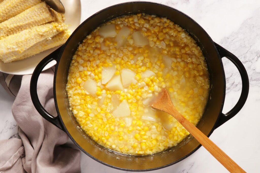 Easy 5-Ingredient Corn Soup recipe - step 4