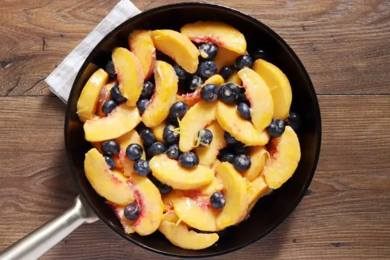 Step 6 - Peach Blueberry Cobbler