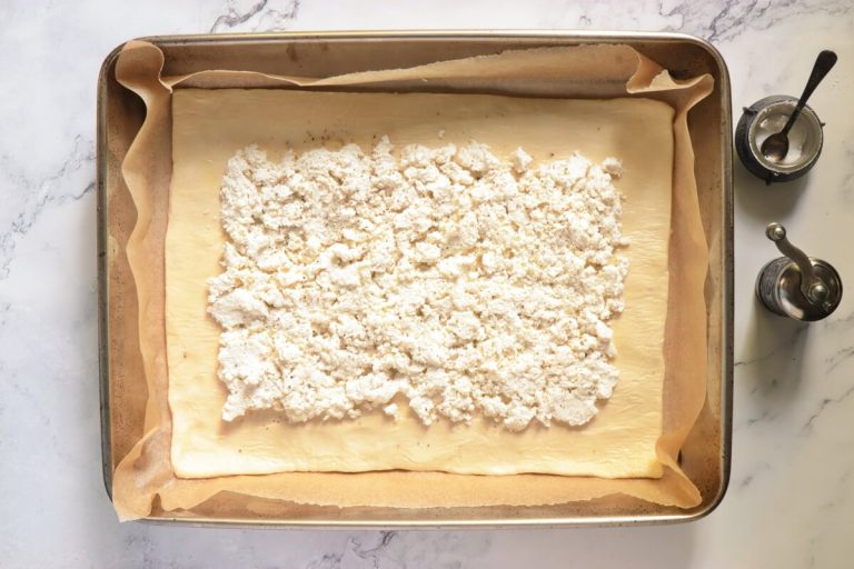 Step 3 - Pear & Prosciutto Ricotta Tart