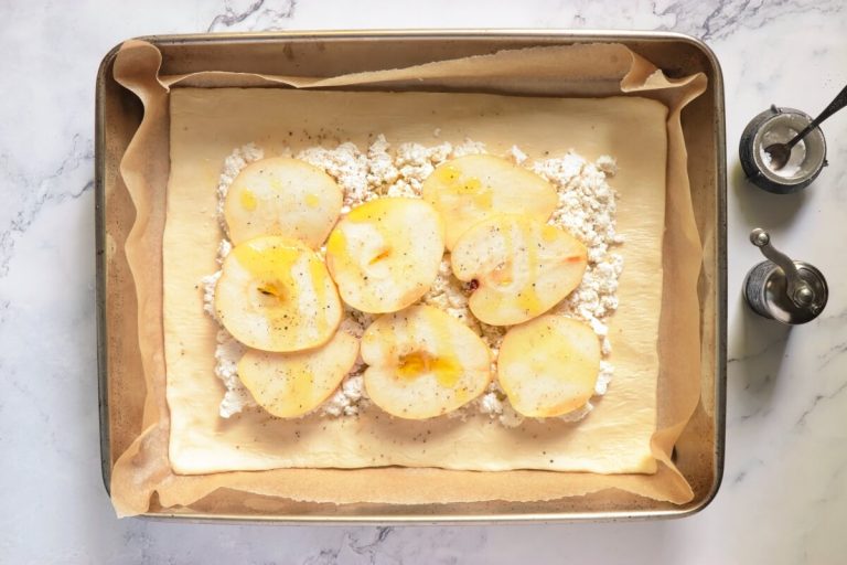Step 4 - Pear & Prosciutto Ricotta Tart