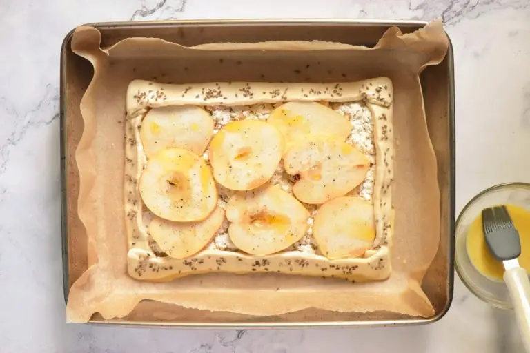 Step 6 - Pear & Prosciutto Ricotta Tart