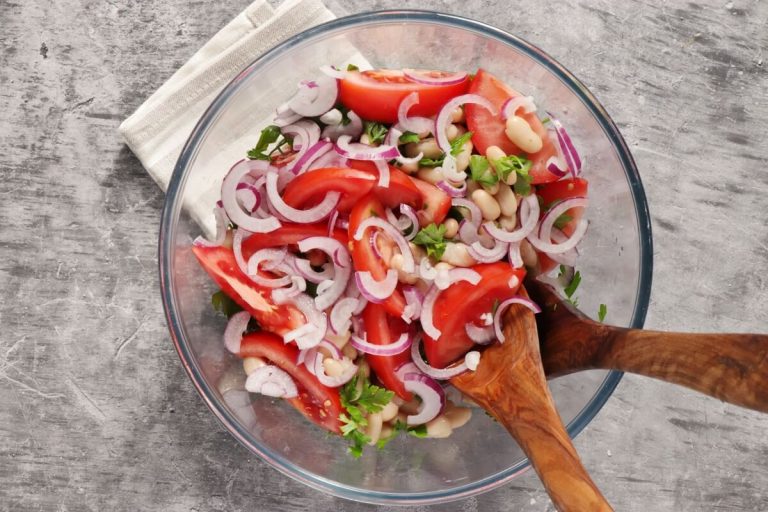 Step 3 - Piyaz – Turkish White Bean Salad