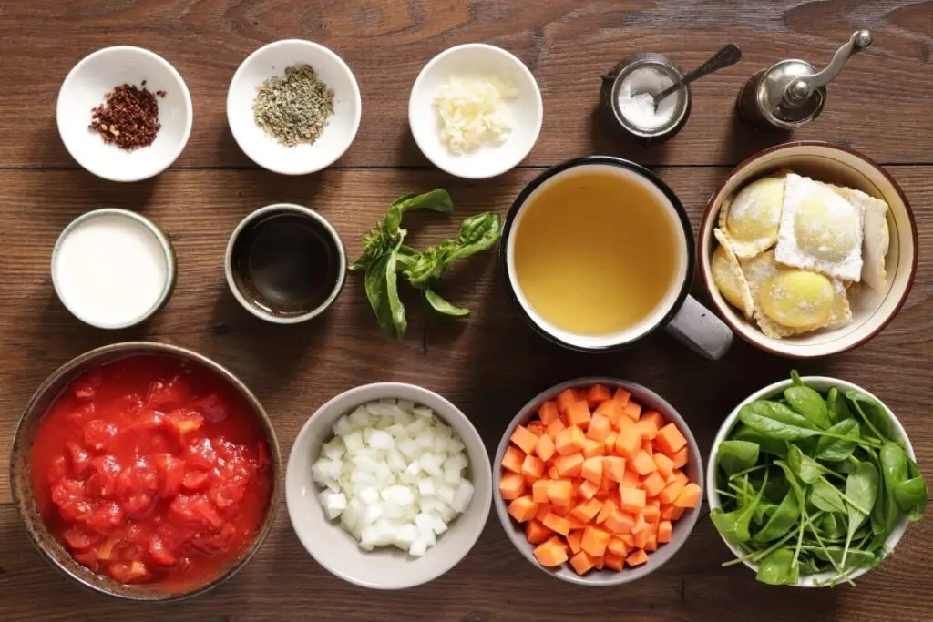 Ingredients for Creamy Tuscan Ravioli Soup
