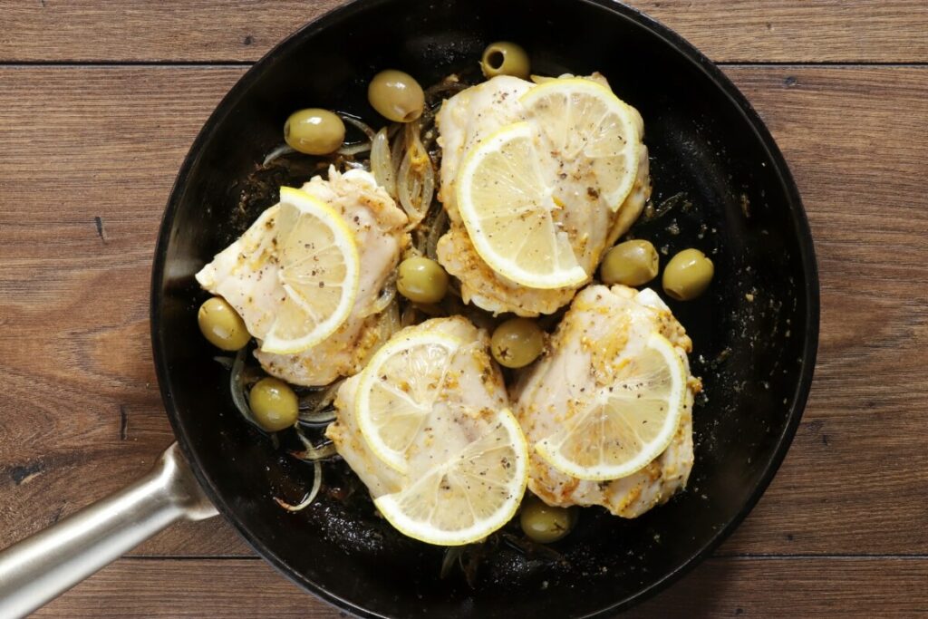 Lemon Chicken Thighs recipe - step 6