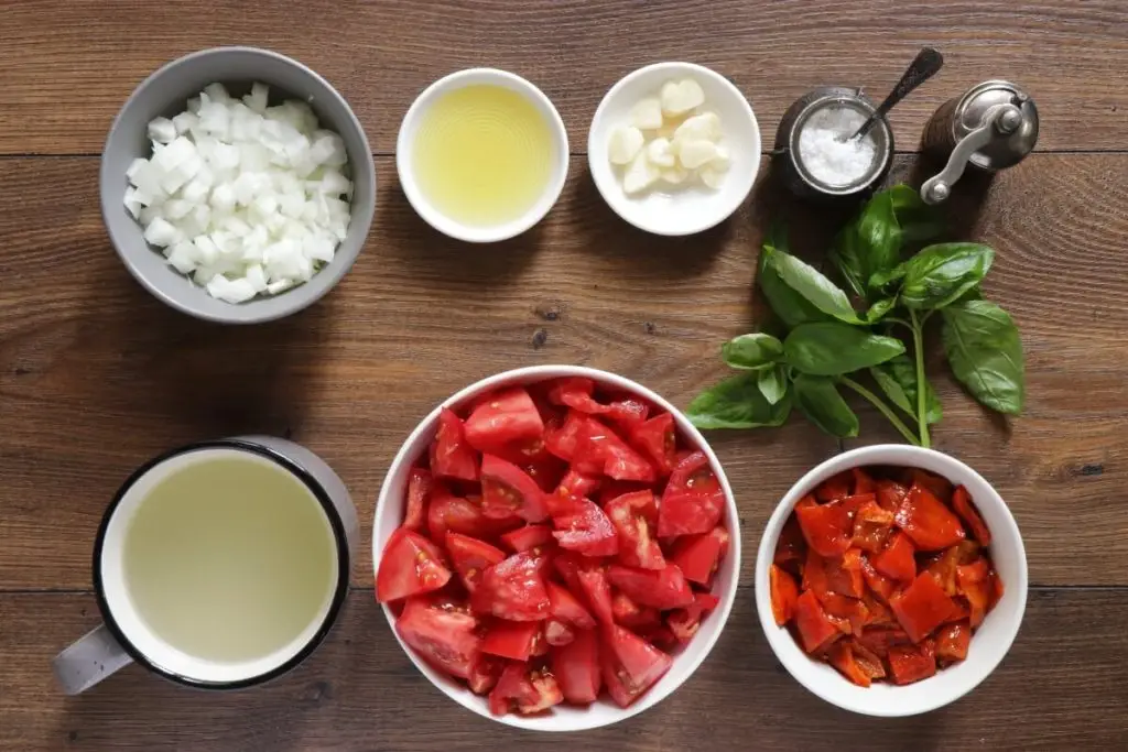 Ingredients for Tomato and Red Pepper Soup