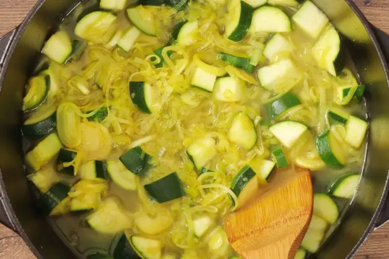 Step 6 - Leek and Turmeric Soup
