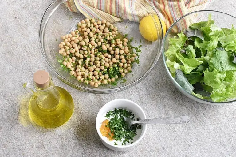 Step 3 - Lemony Garbanzo Salad