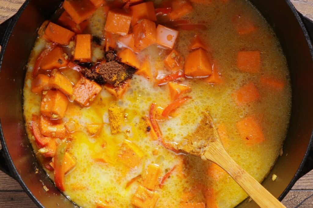 One Pot Pumpkin Yellow Curry recipe - step 4