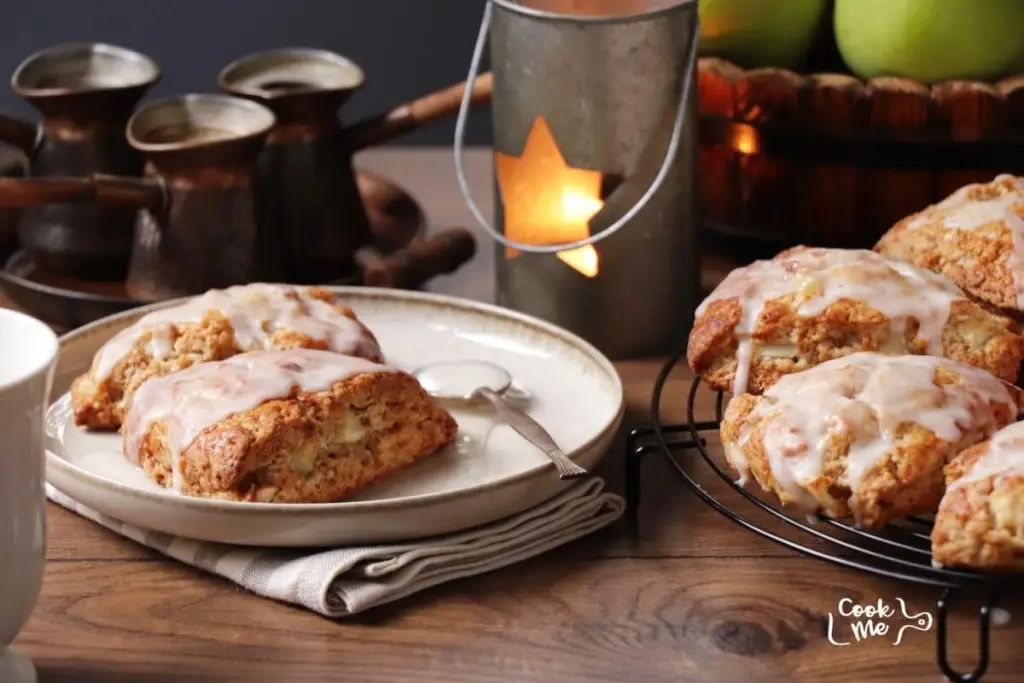 Apple Cinnamon Scones