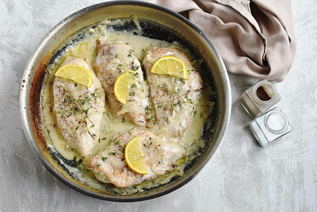 How to serve Creamy Lemon Thyme Chicken