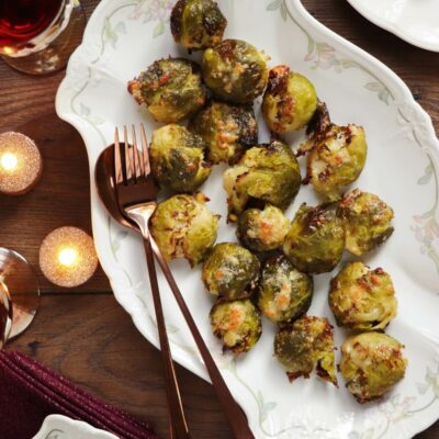 Smashed Brussels Sprouts Recipe-Smashed Brussels Sprouts with Parmesan-Crispy Smashed Brussels Sprouts Recipe-Thankgiving Side Dish