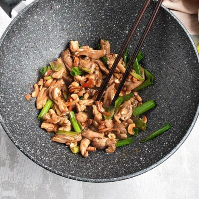 Thai Cashew Chicken Stir-Fry recipe - step 7