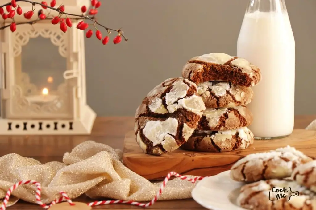 Gingerbread Crinkle Cookies