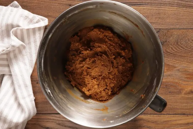 Step 4 - Gingerbread Crinkle Cookies