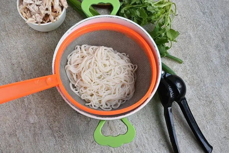 Step 4 - Thai-Inspired Chicken and Rice Noodle Soup