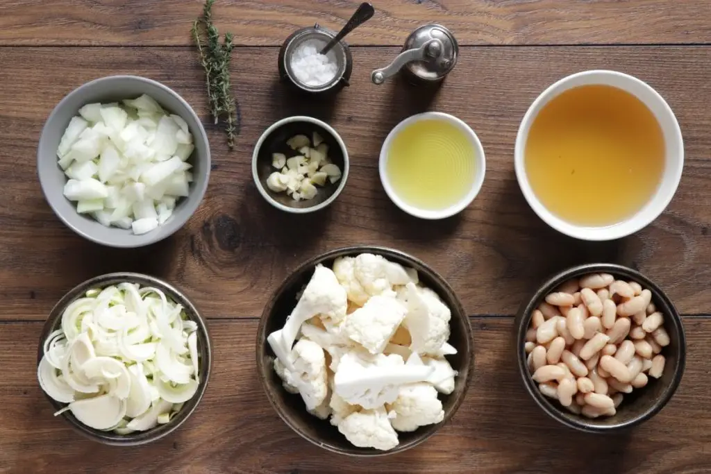 Ingredients for Creamy Cauliflower Soup