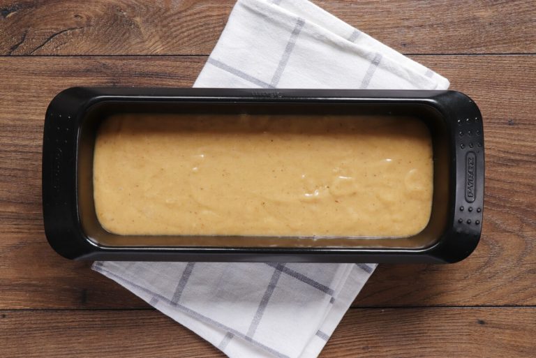 Step 5 - Spiced Pear Cake
