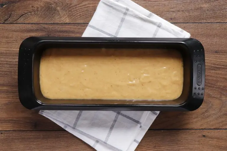 Step 5 - Spiced Pear Cake