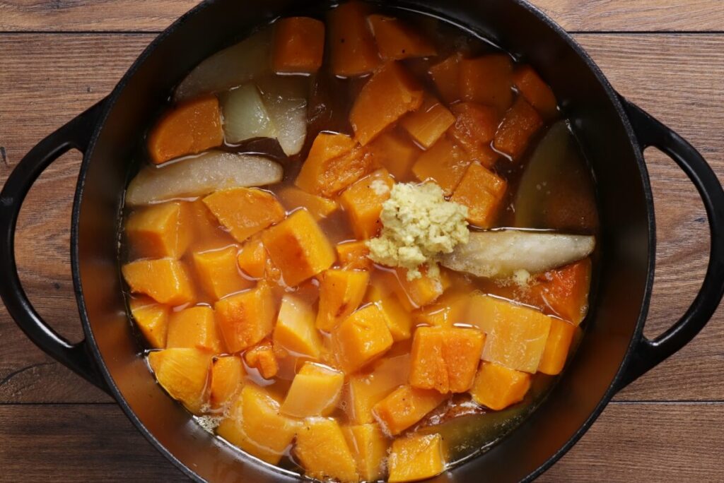 Butternut Squash and Pear Soup recipe - step 5
