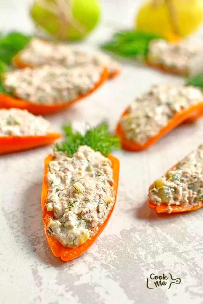 Mini Bell Pepper Carrots with Tuna
