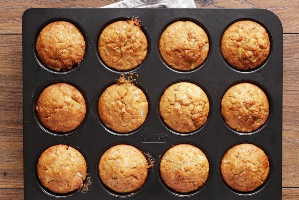 Pear Oatmeal Muffins recipe - step 9