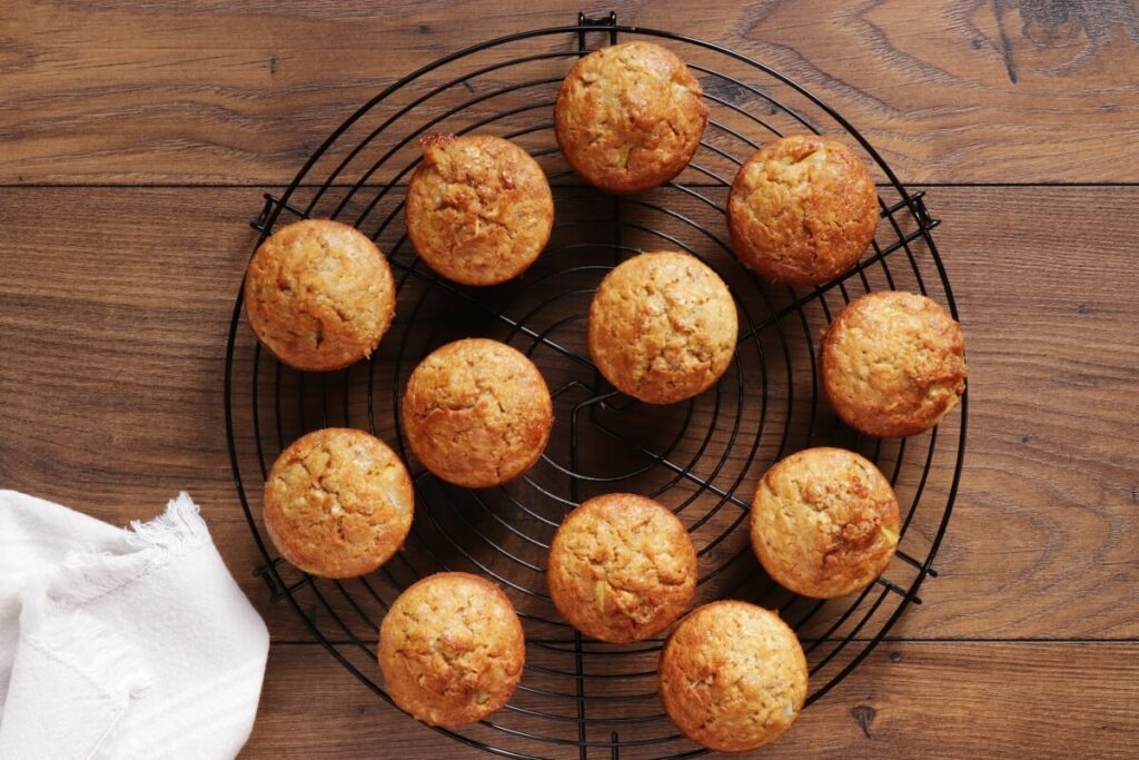 Pear Oatmeal Muffins recipe - step 10