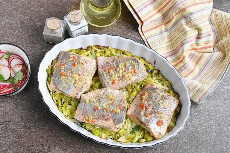 Yuzu Salmon with Buttered Leeks recipe - step 6